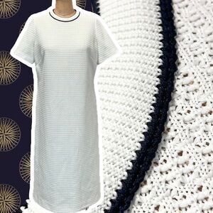 VINTAGE 60s 70s textured midi pencil dress‎ short sleeve ribbed neck navy blue